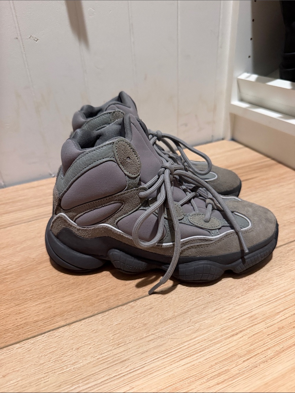 adidas Yeezy 500 High 'Mist' women’s 7